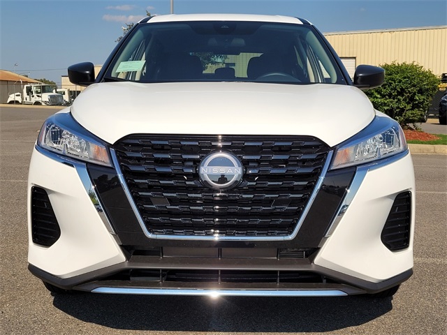 2025 Nissan Kicks Play S photo 4