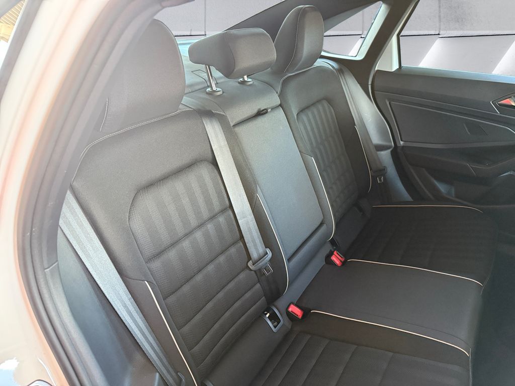 2024 Volkswagen Jetta 1.5T Sport photo 16