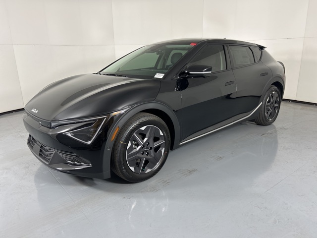 2025 Kia EV6 Light photo 3