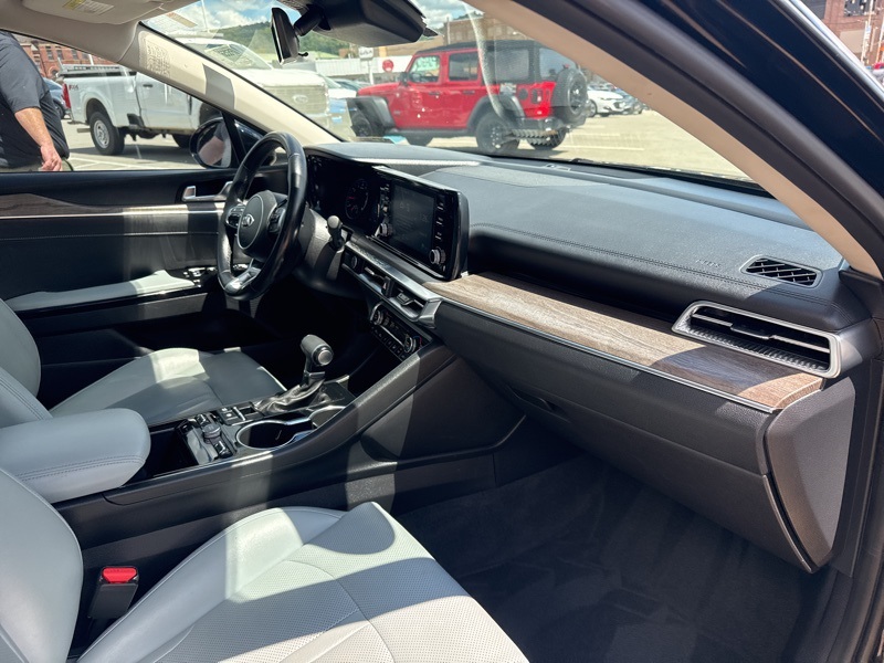 2021 Kia K5 EX photo 14