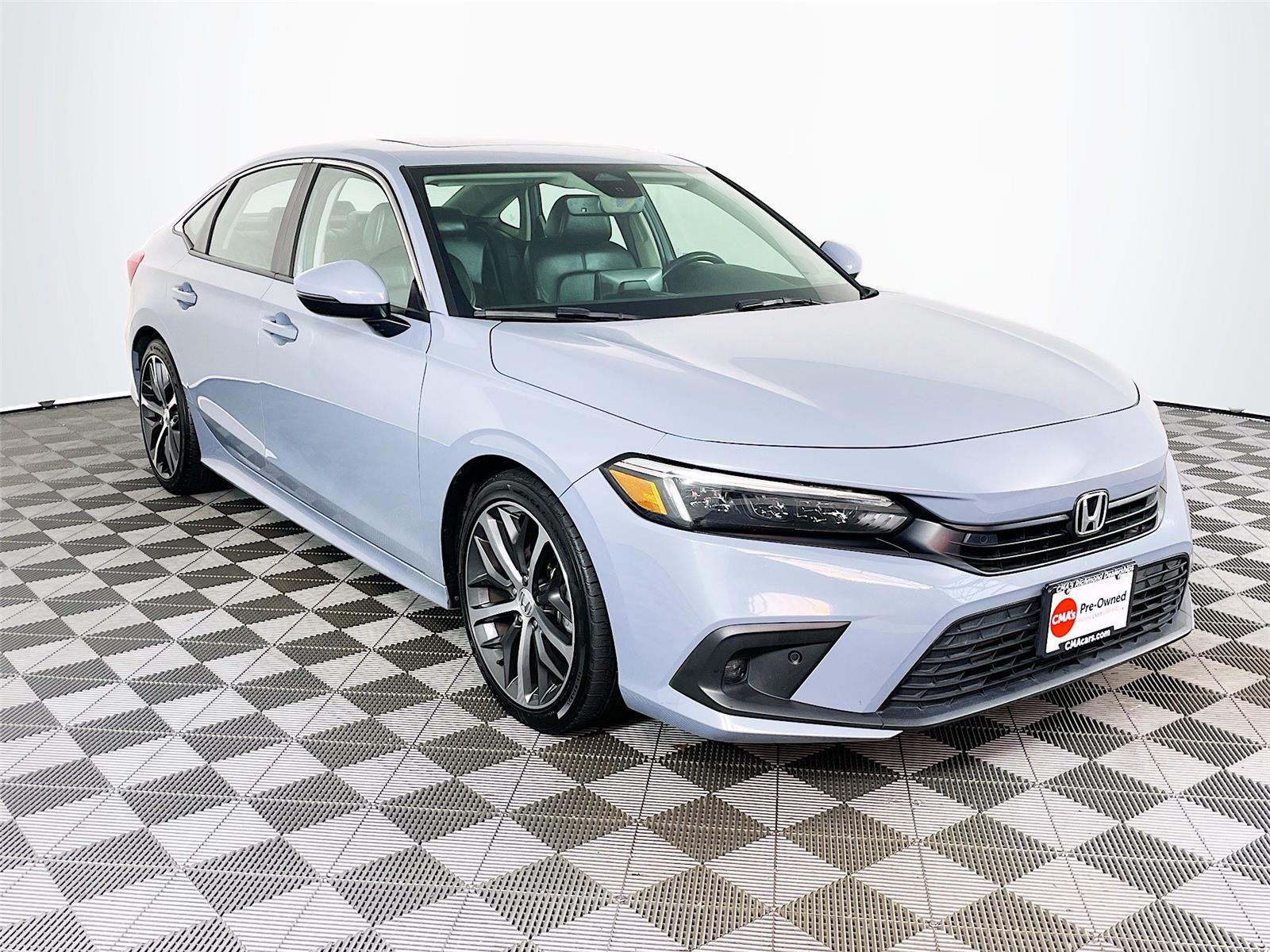 2024 Honda Civic Touring's photo