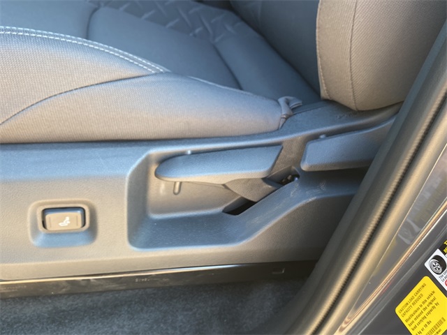 2025 Toyota Tacoma SR5 4x4 Double Cab photo 9