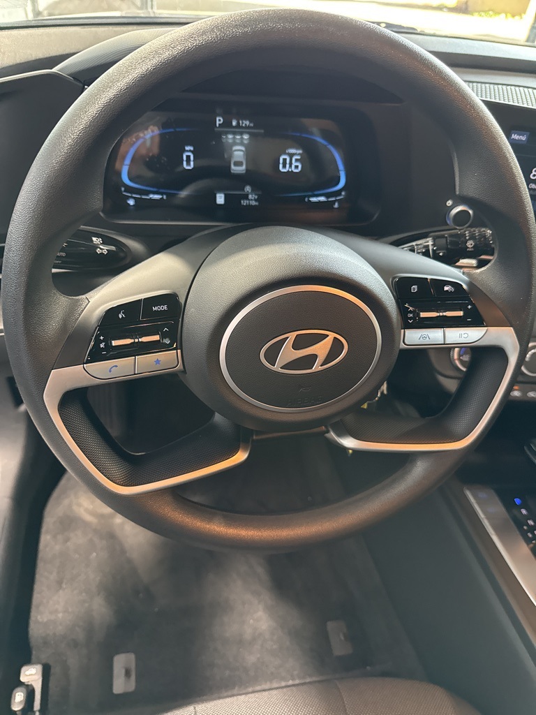 2025 Hyundai Elantra SE photo 30