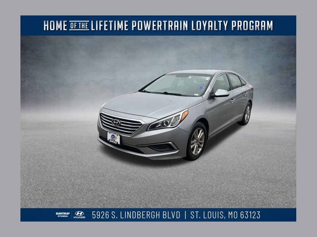 2016 Hyundai Sonata SE's photo