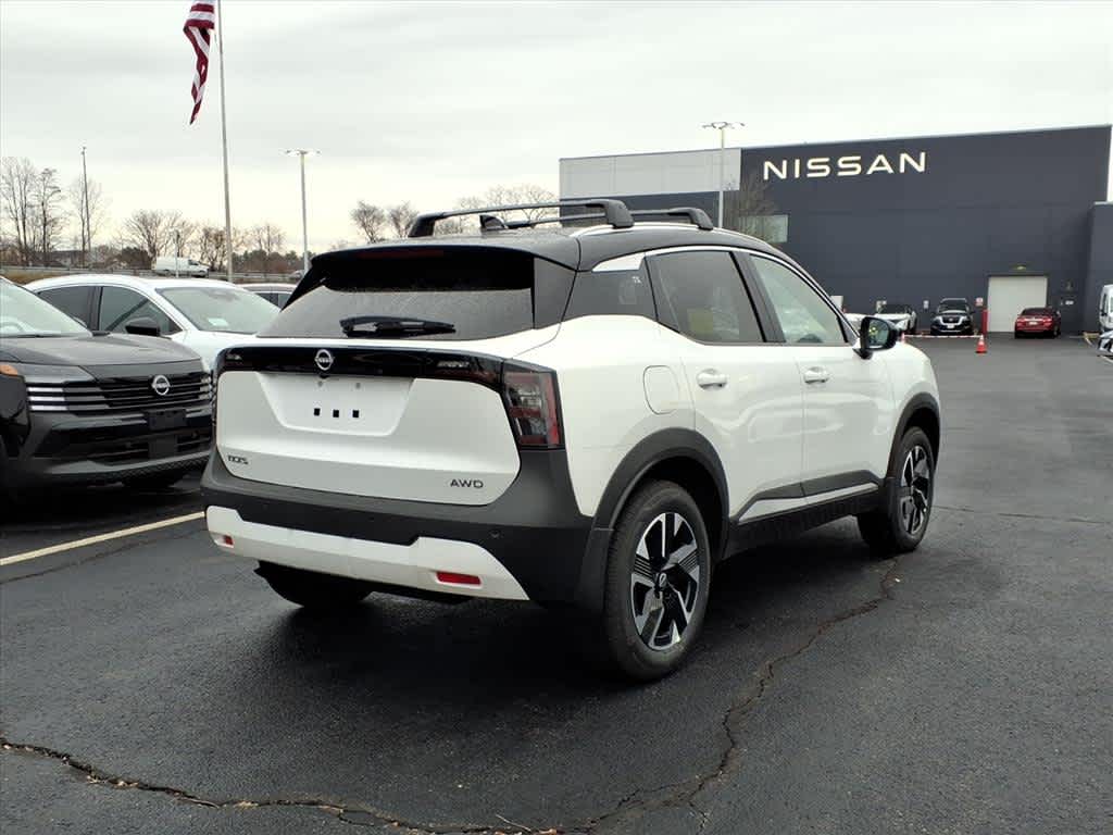 2026 Nissan Kicks SV photo 3