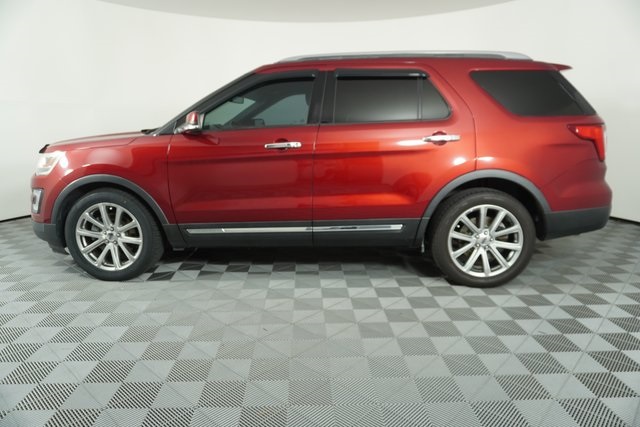2017 Ford Explorer Limited photo 3