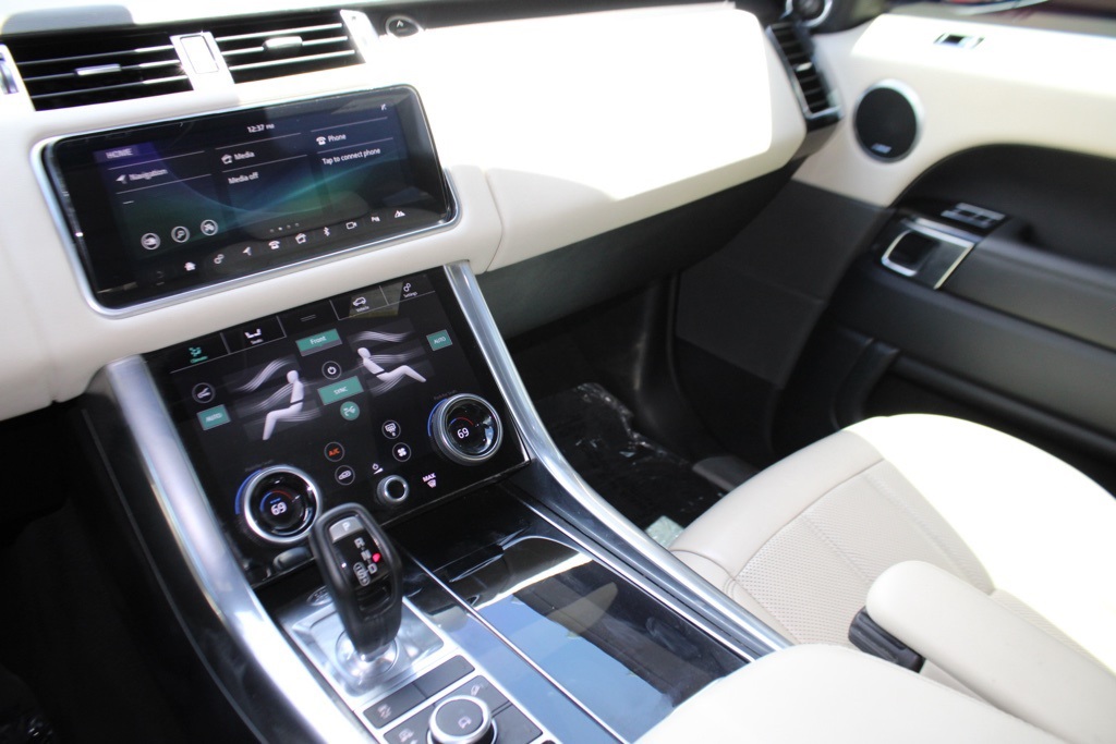 2022 Land Rover Range Rover Sport HSE Silver Edition photo 17