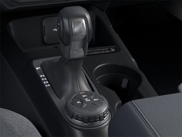 2025 Ford Bronco Base photo 16