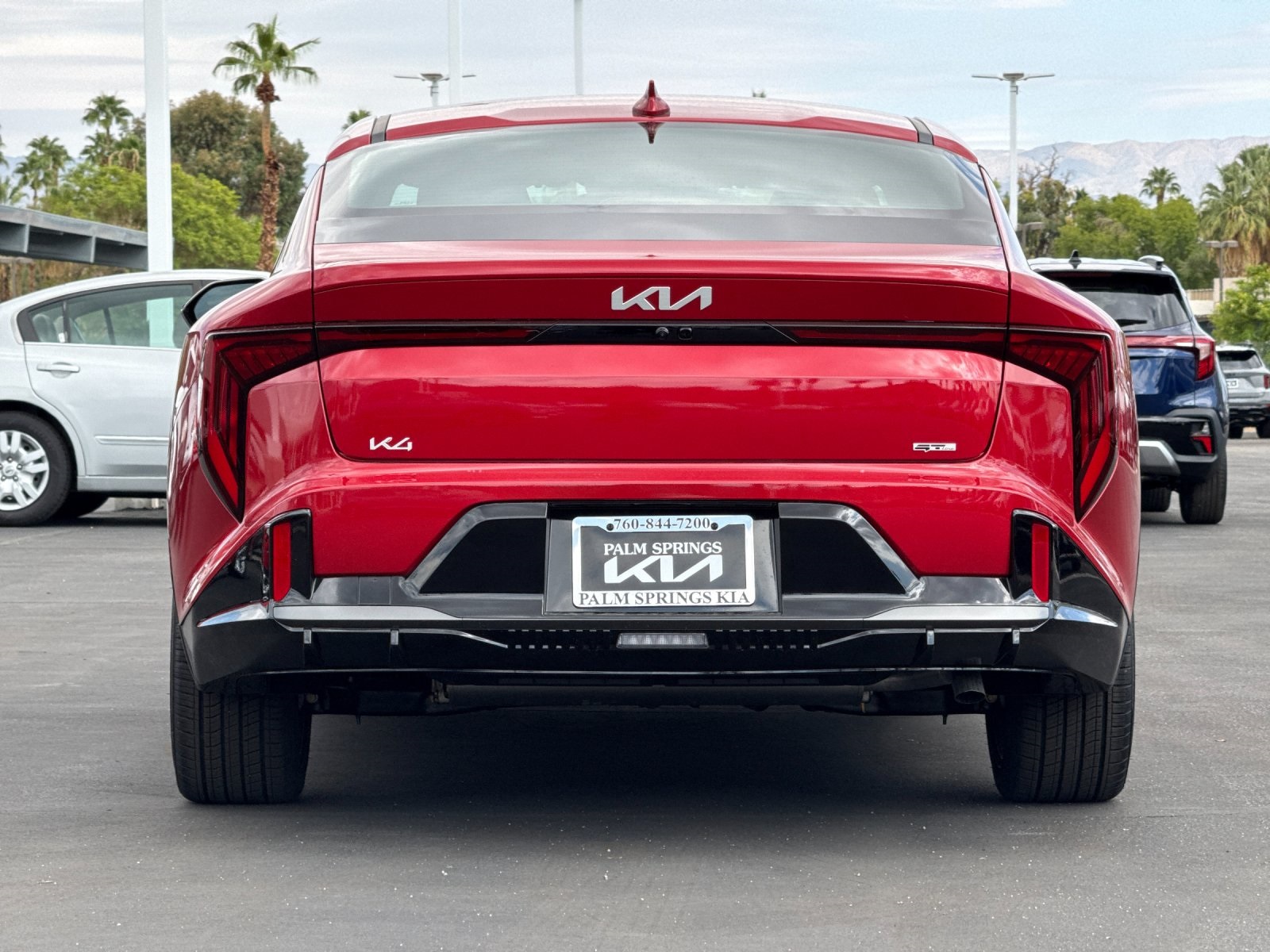 2025 Kia K4 GT-Line photo 4