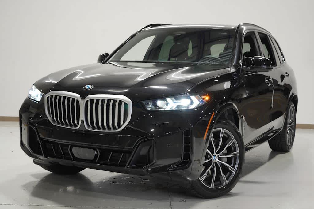 2026 BMW X5 40i's photo