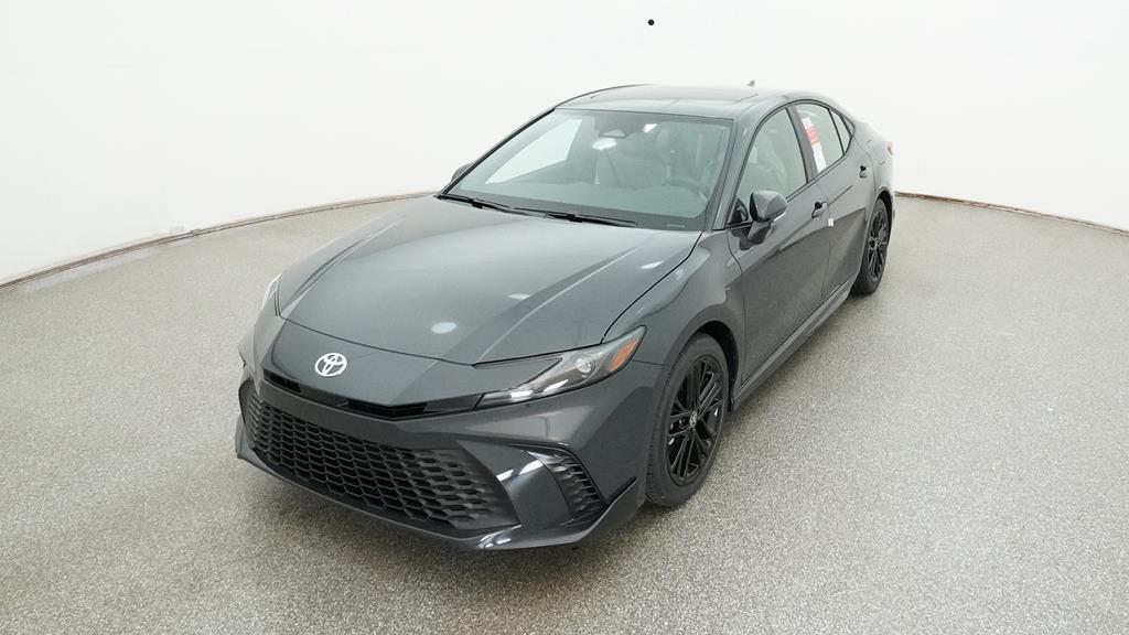 2025 Toyota Camry SE photo 5