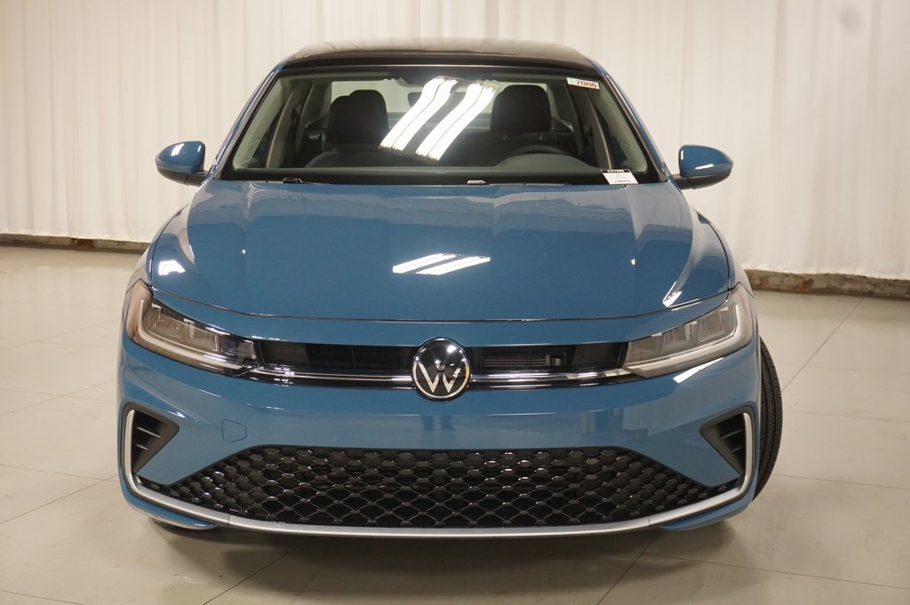 2026 Volkswagen Jetta 1.5T SE photo 4