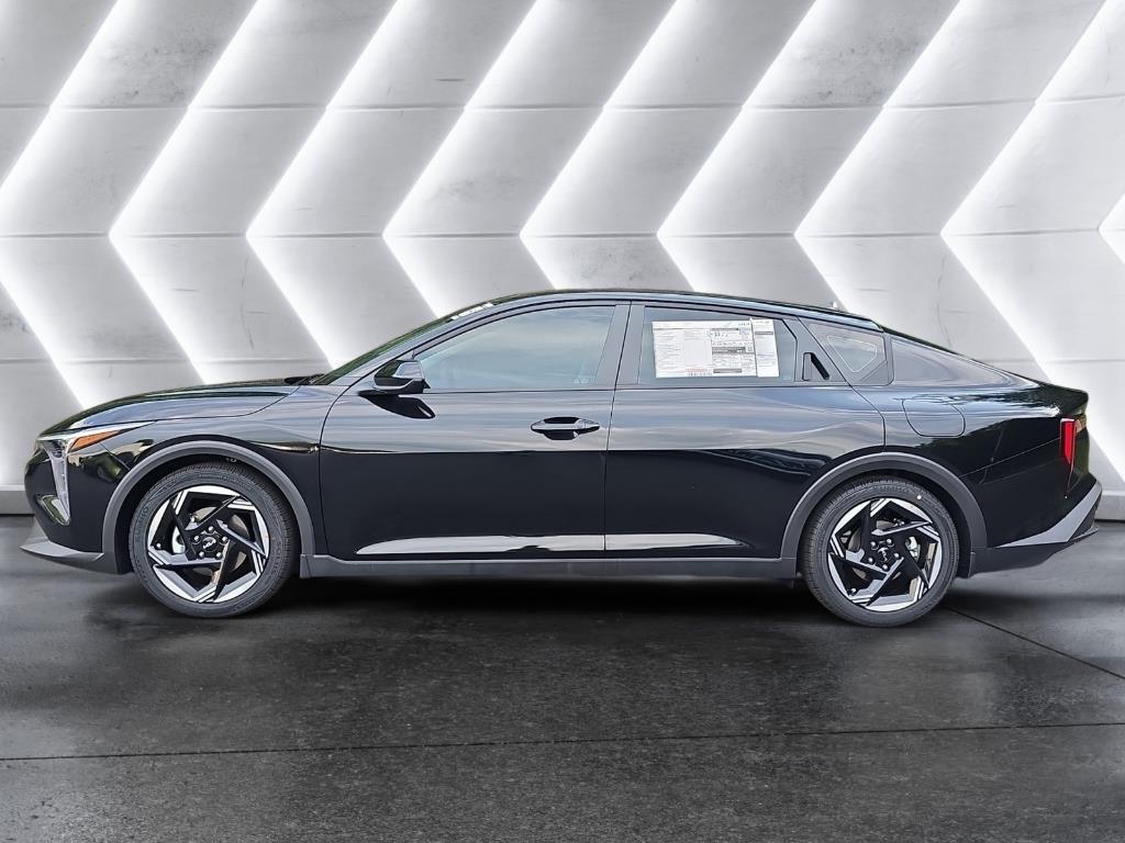 2025 Kia K4 EX photo 2