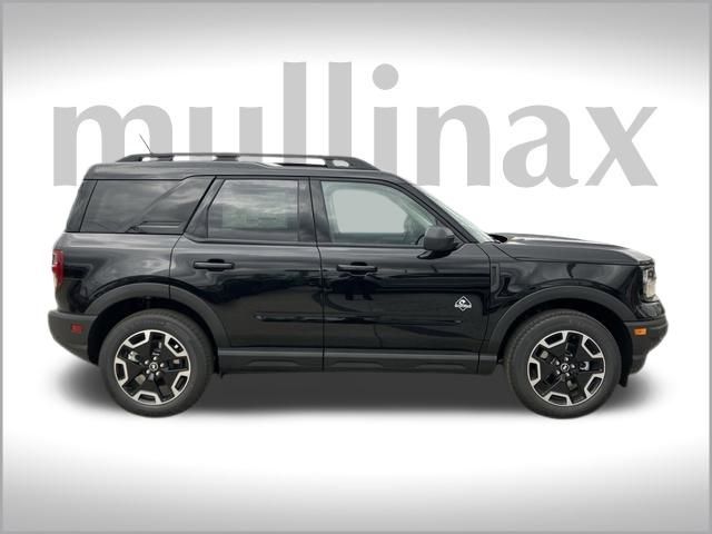 2024 Ford Bronco Sport Outer Banks photo 14