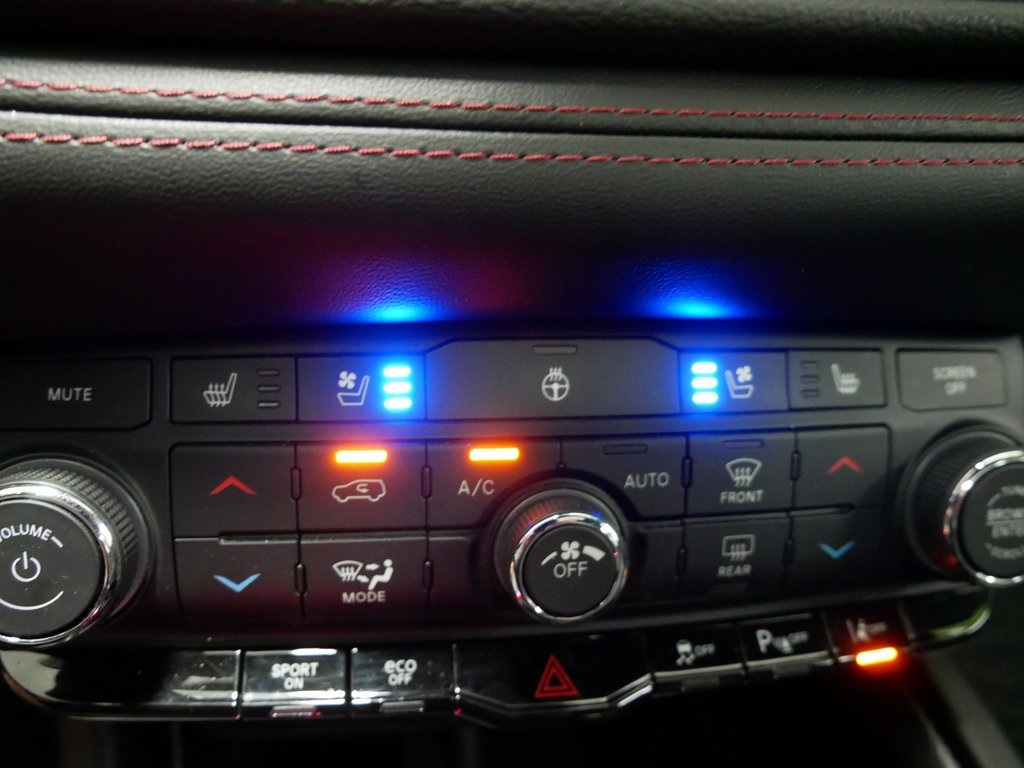 2021 Dodge Durango R/T photo 35