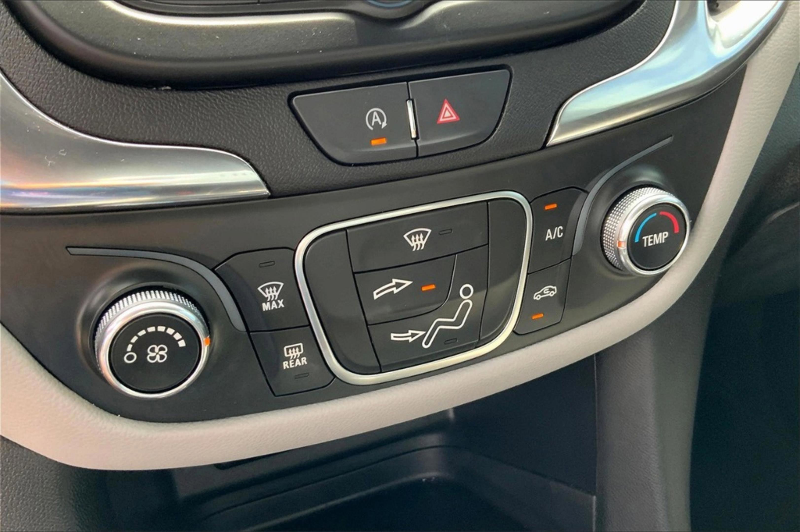 2024 Chevrolet Equinox LS photo 26