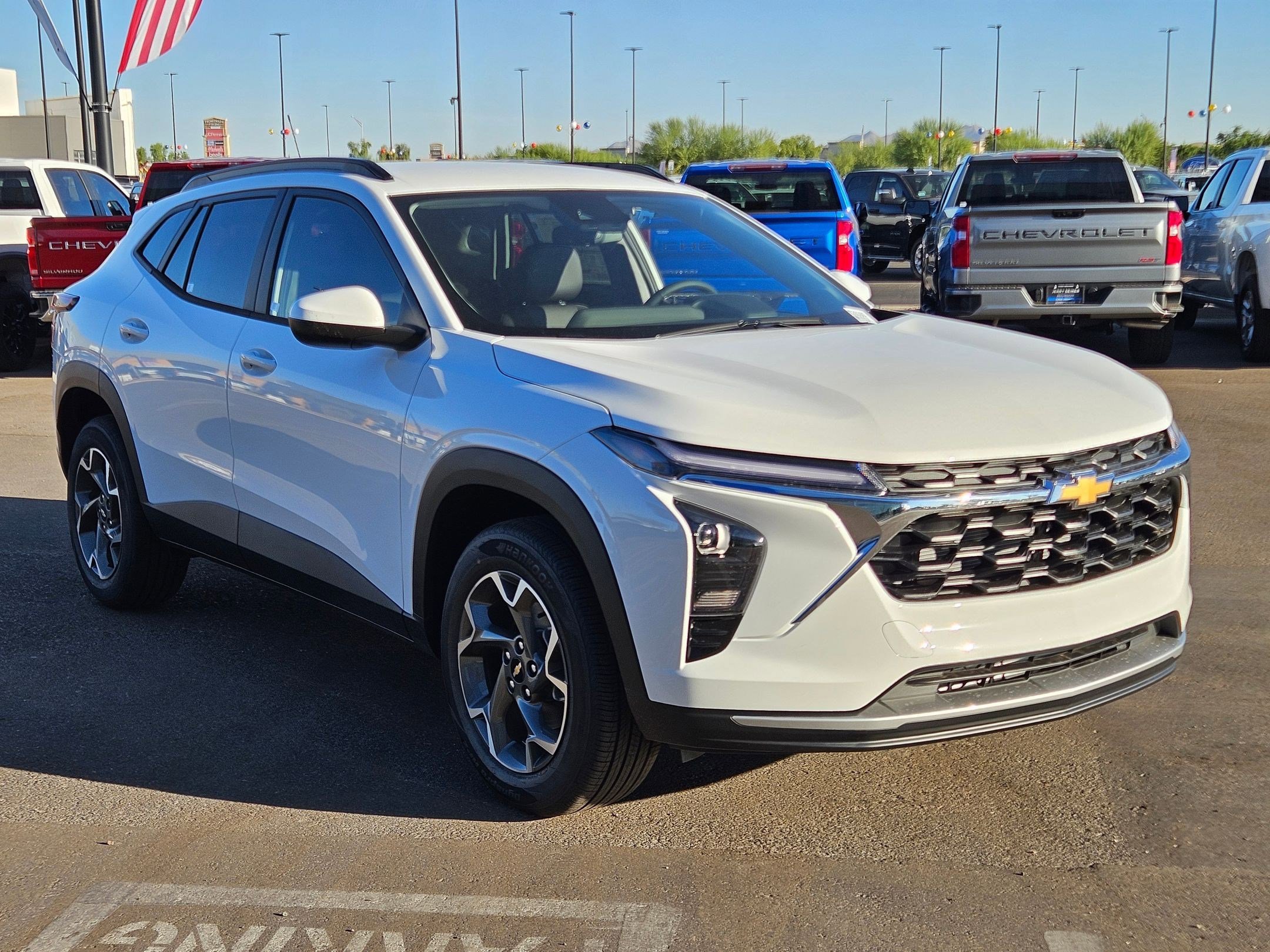 2026 Chevrolet Trax LT photo 4