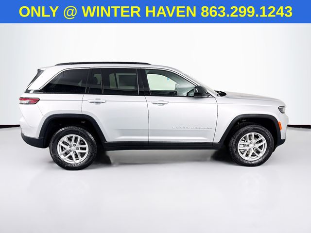 2025 Jeep Grand Cherokee Laredo X photo 6