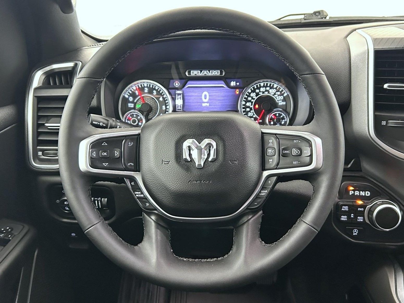 2025 Ram 1500 Big Horn Lone Star photo 8