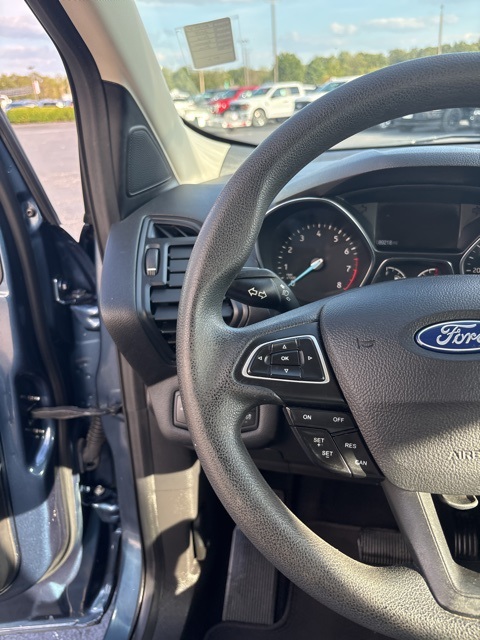 2018 Ford Escape S photo 17