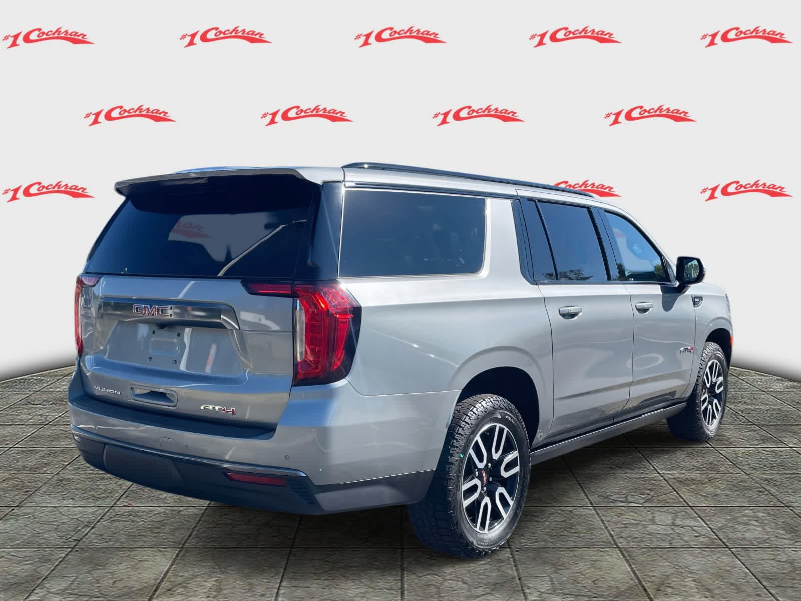 2023 Gmc Yukon XL AT4 photo 3