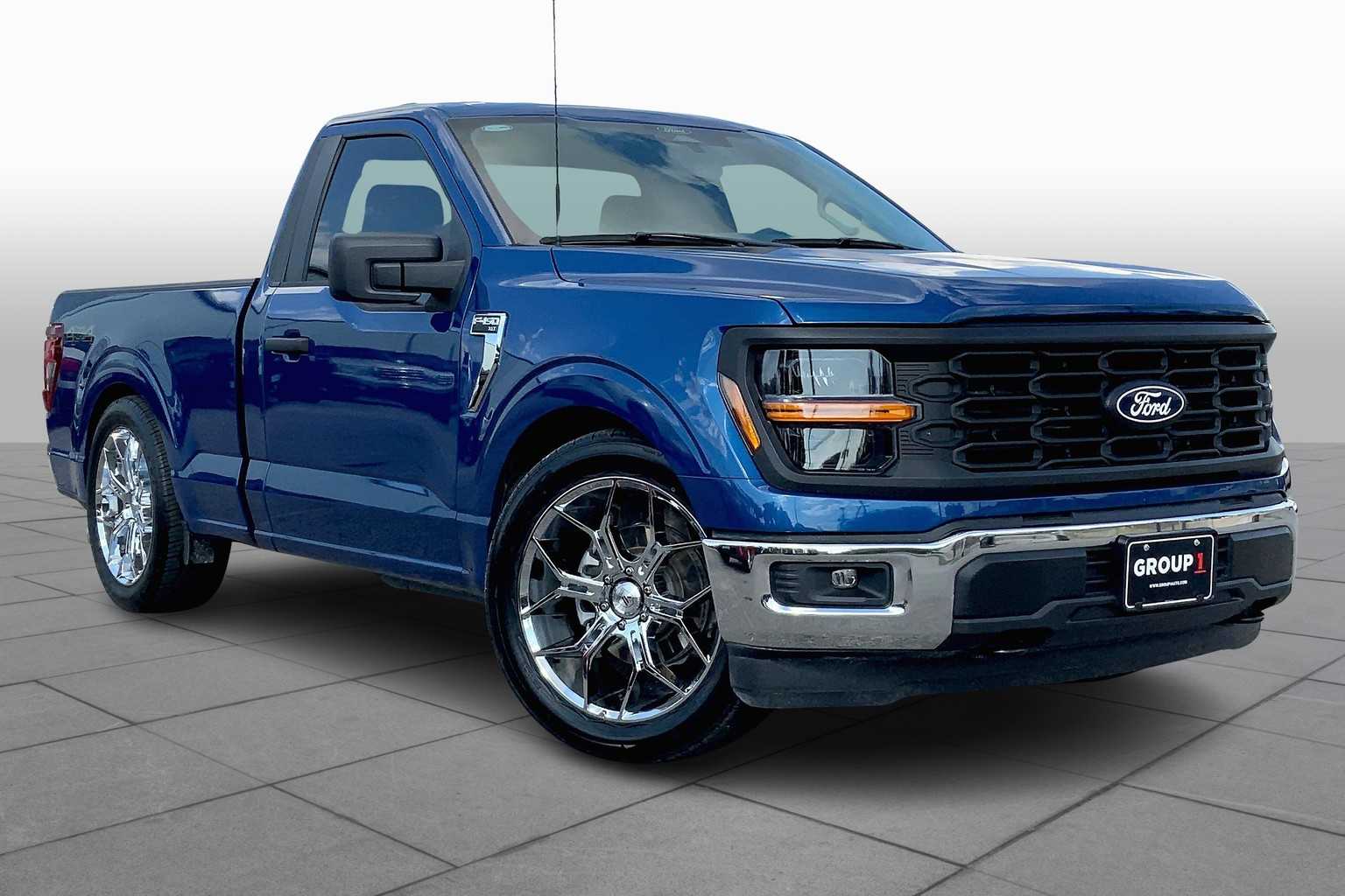2025 Ford F-150 XL photo 2
