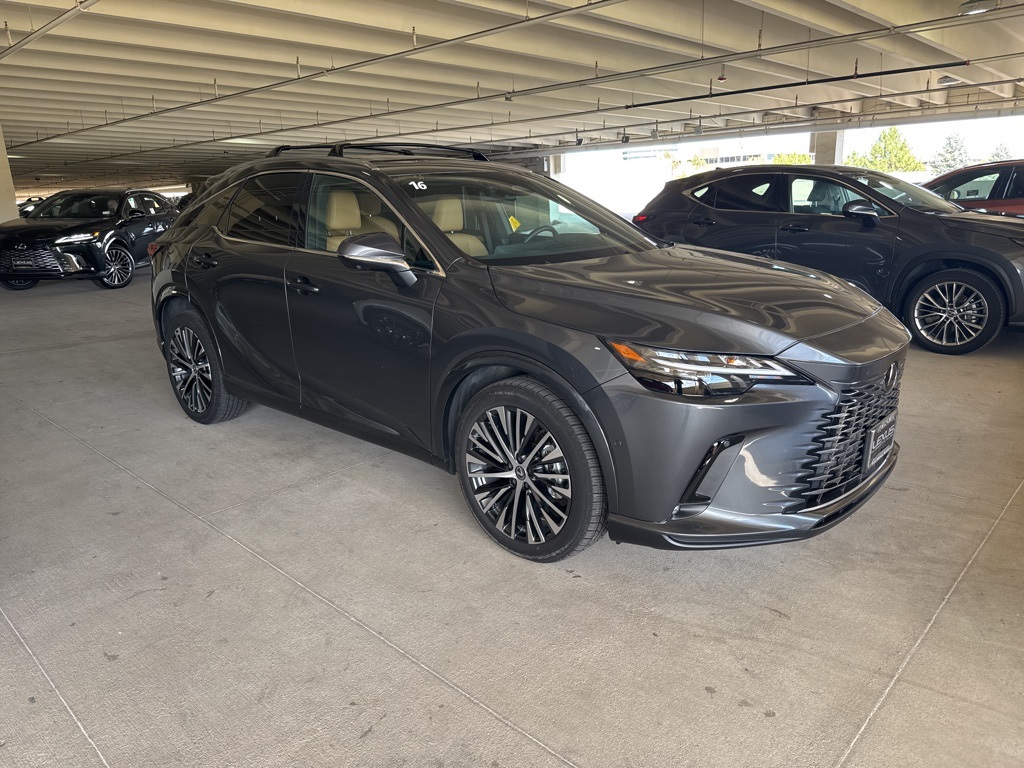 2024 Lexus RX 350 Premium photo 2