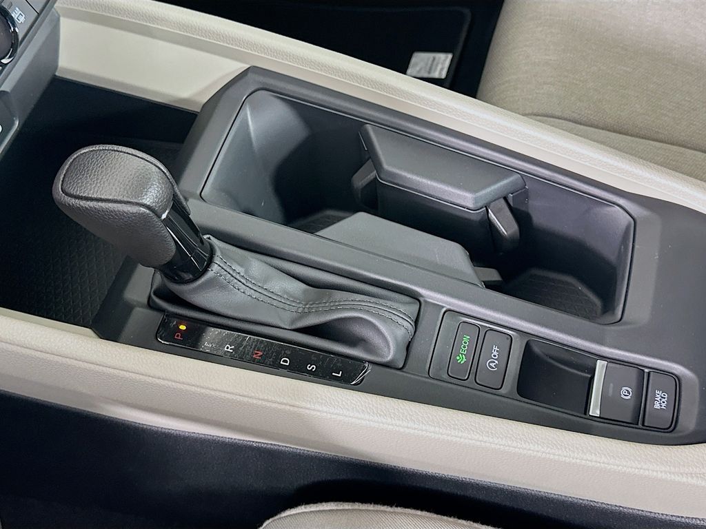 2025 Honda Accord 1.5T LX photo 13