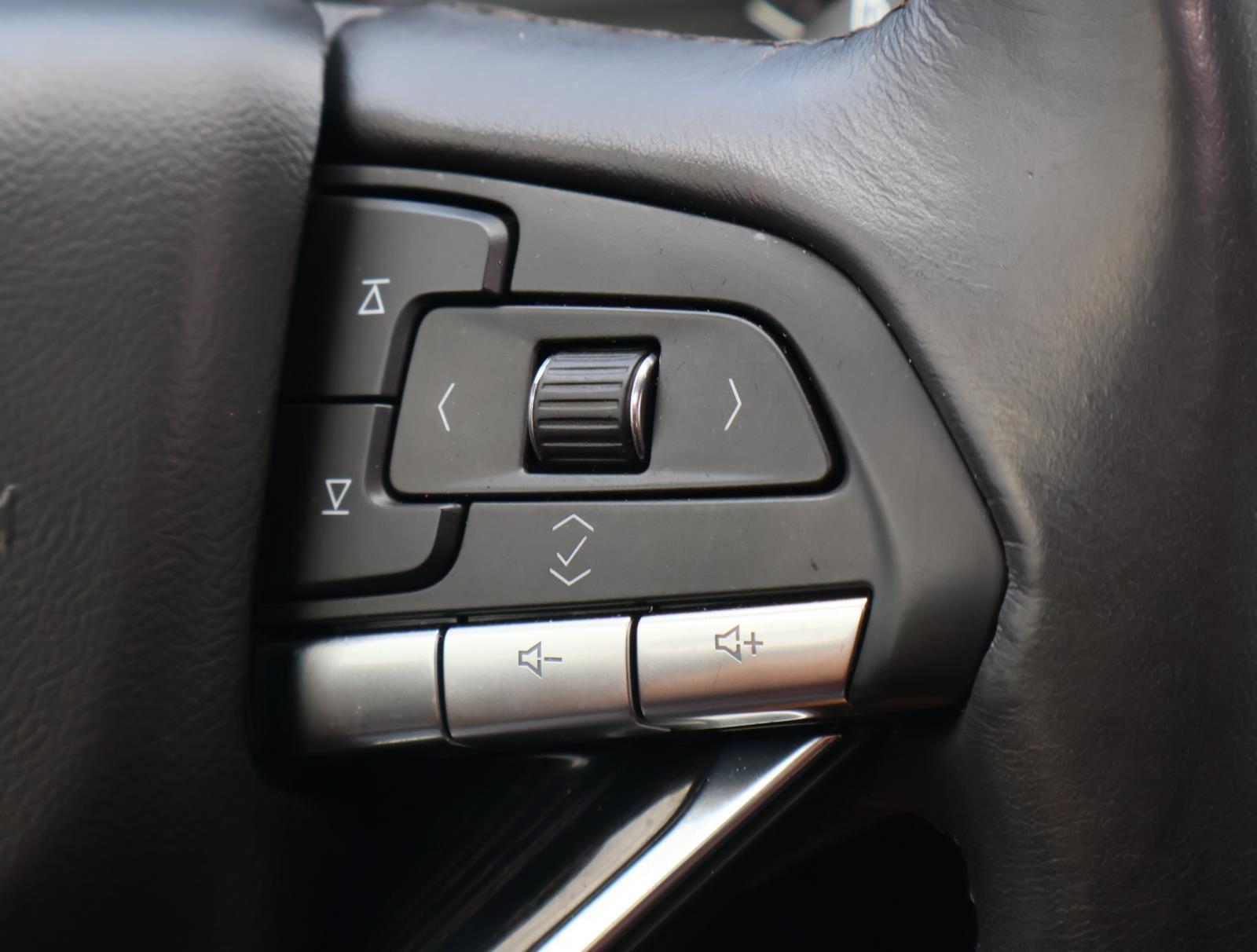 2023 Cadillac XT6 Premium Luxury photo 29