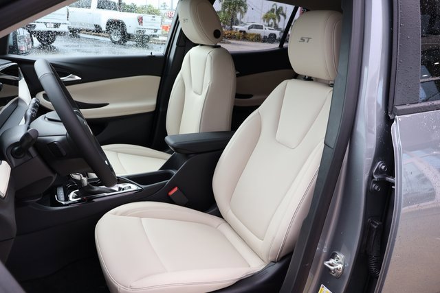 2026 Buick Encore GX Sport Touring photo 11