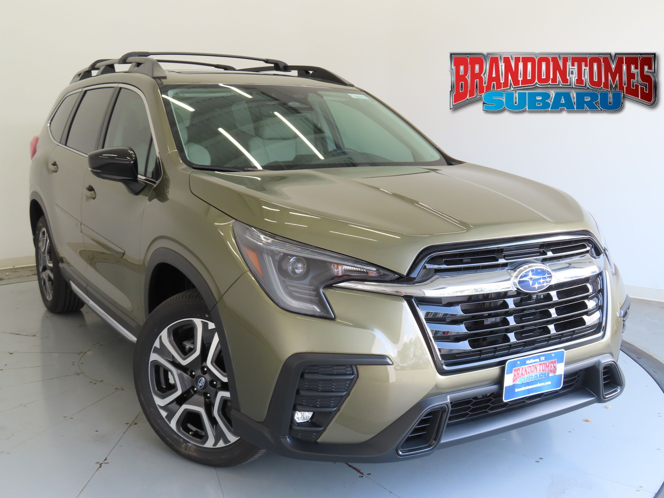 2025 Subaru Ascent Limited's photo