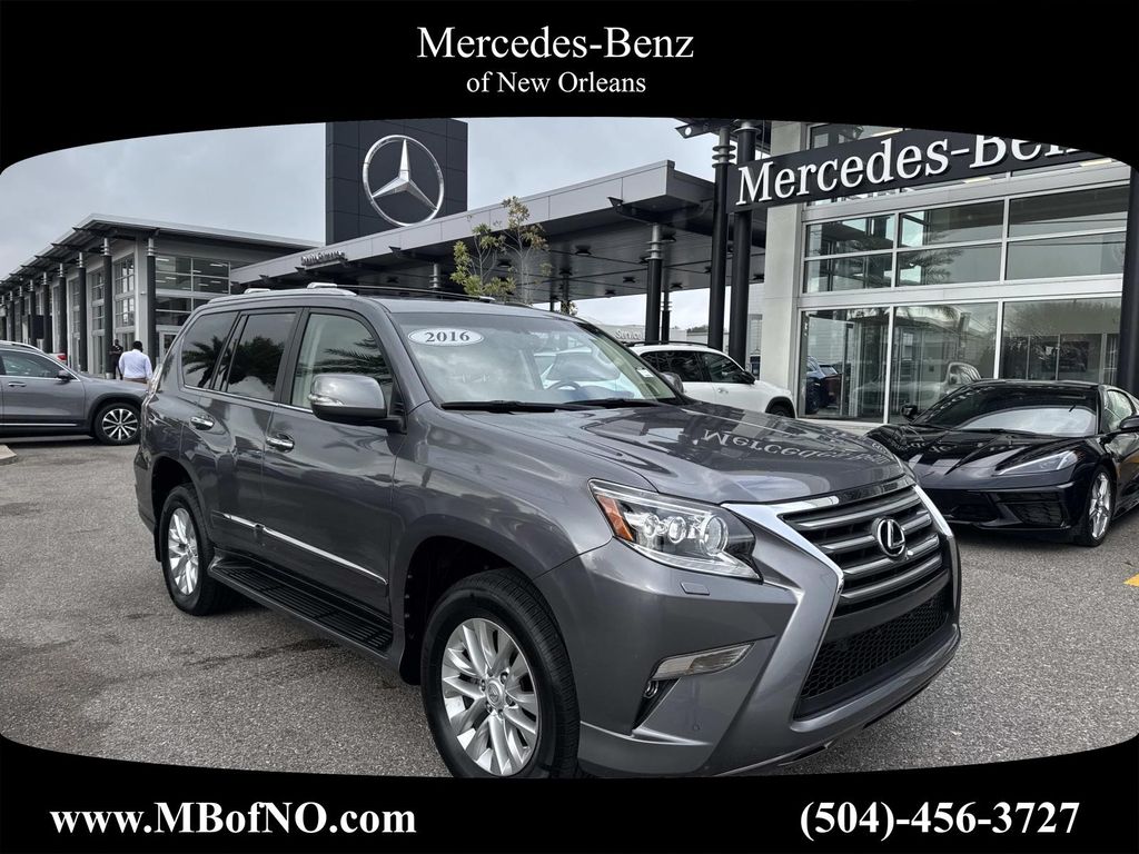 2016 Lexus GX Base's photo