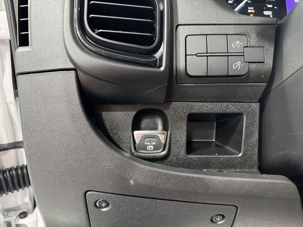 2025 Ram ProMaster 3500 photo 18