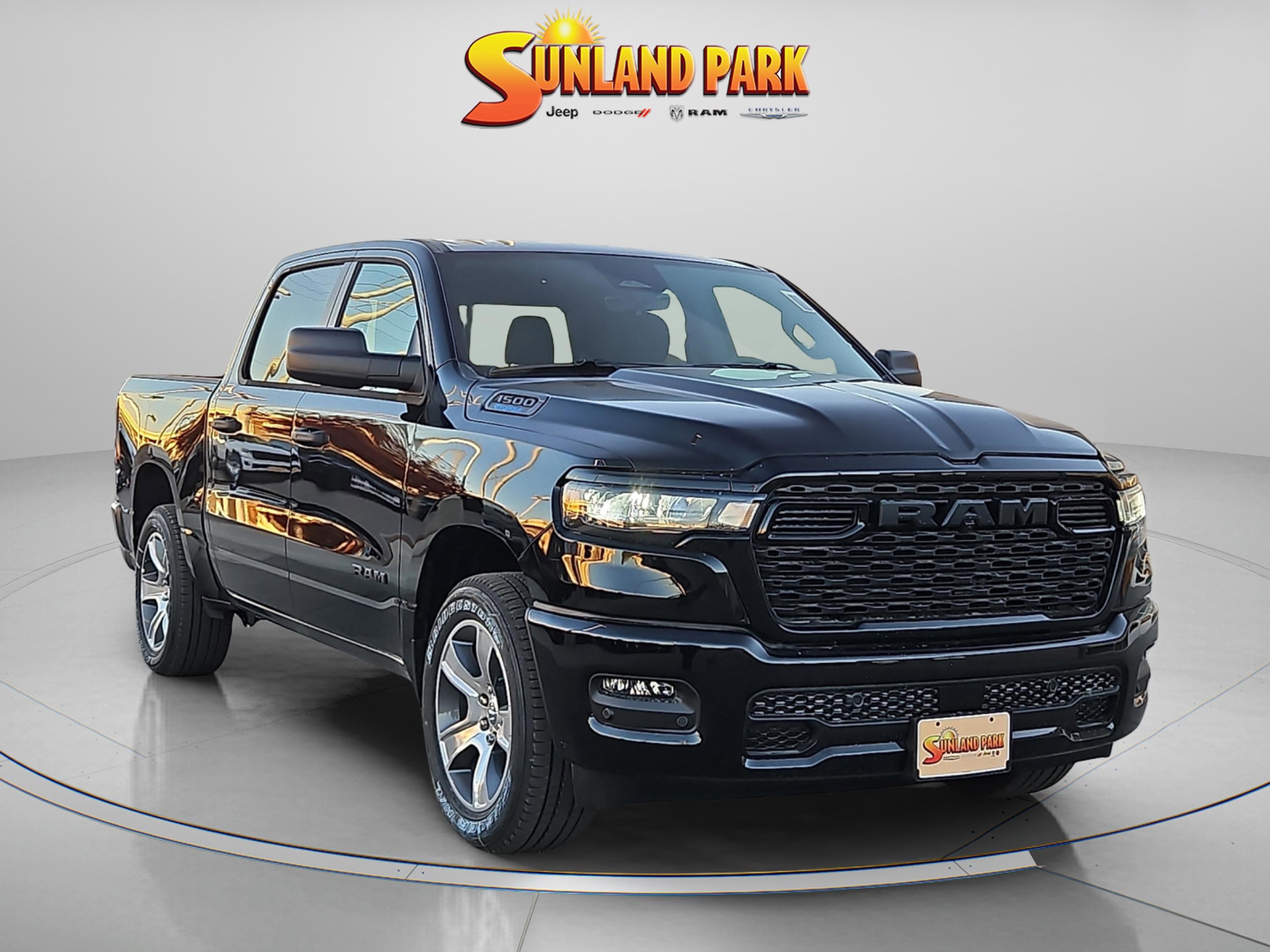 2025 RAM Ram 1500 Pickup Tradesman's photo
