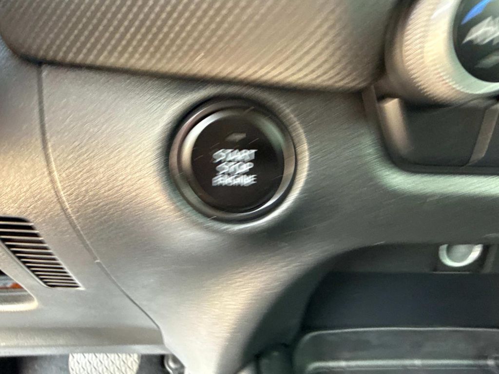 2024 Mazda CX-50 2.5 S Premium photo 27