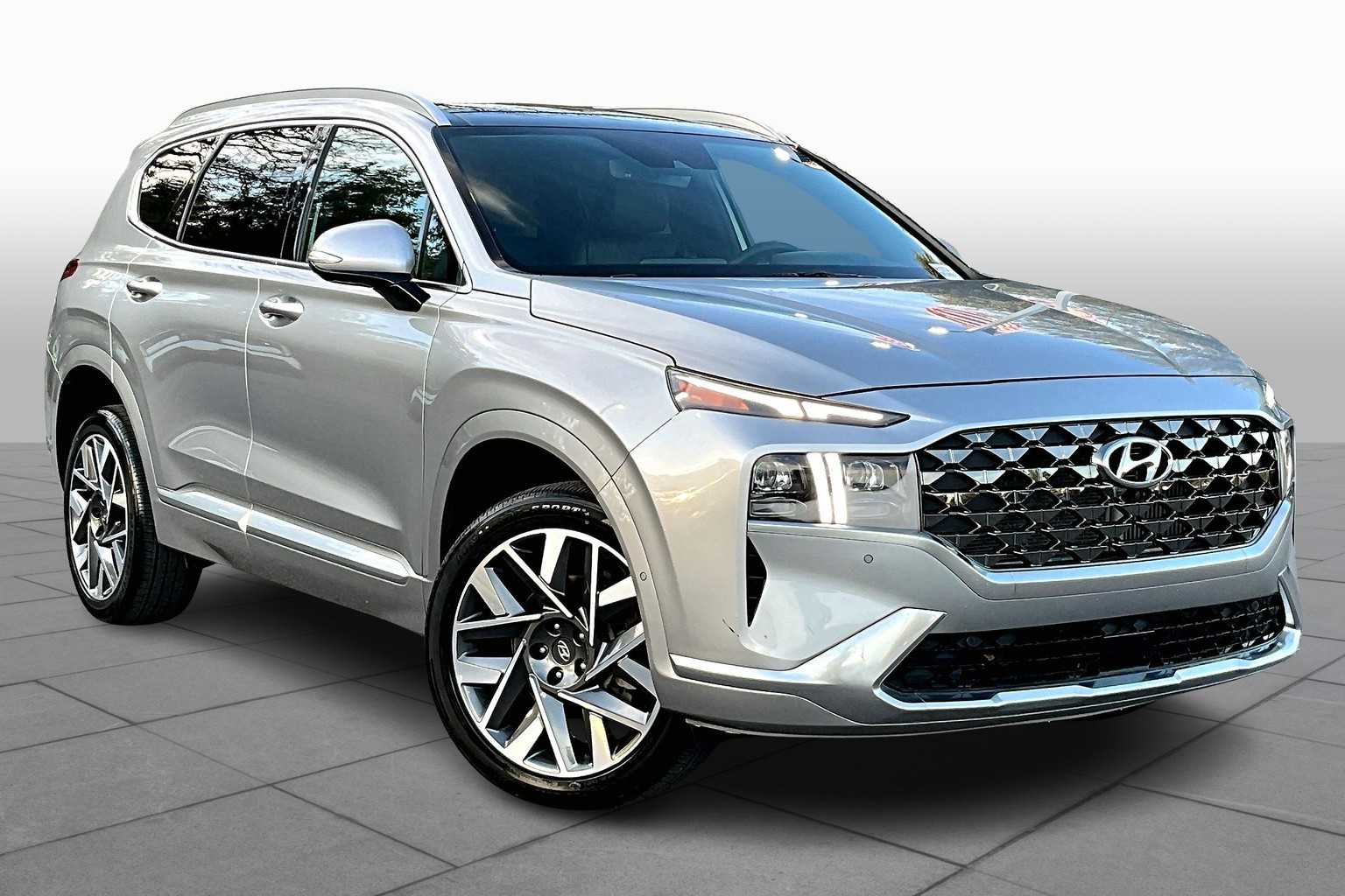 2022 Hyundai Santa Fe Calligraphy photo 2