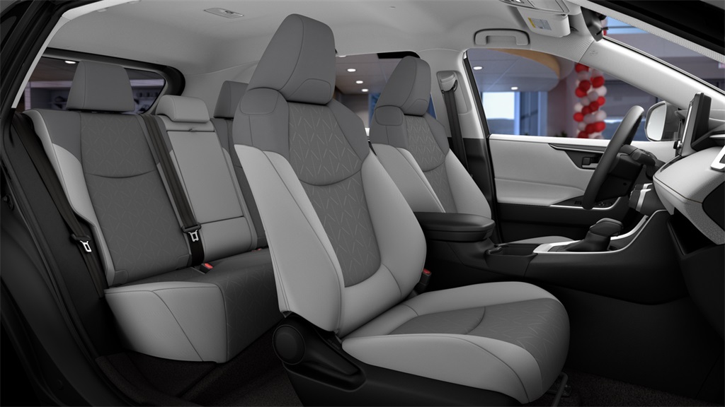 2025 Toyota RAV4 XLE photo 20