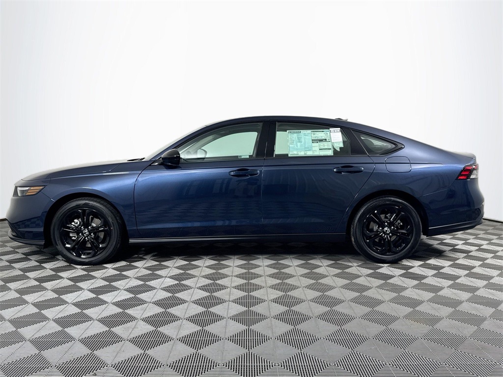 2025 Honda Accord SE photo 2