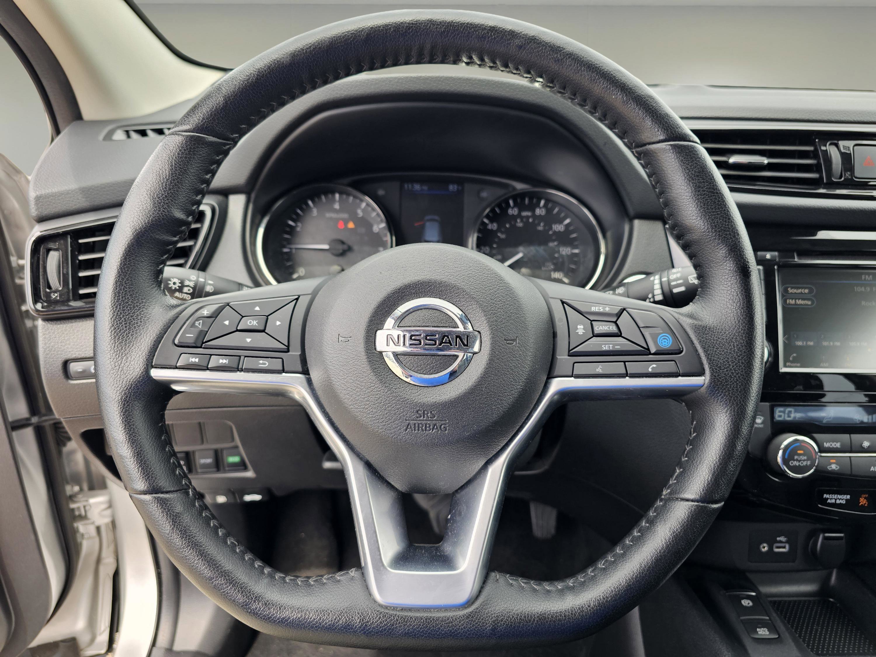 2022 Nissan Rogue Sport SV photo 17