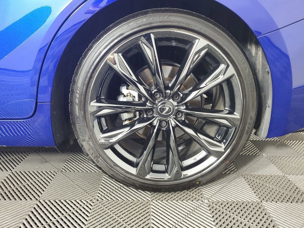 2023 Lexus IS 350 F SPORT photo 26