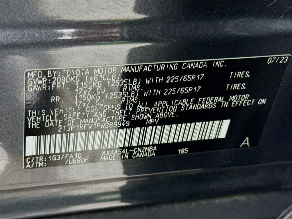 2023 Toyota RAV4 XLE photo 24