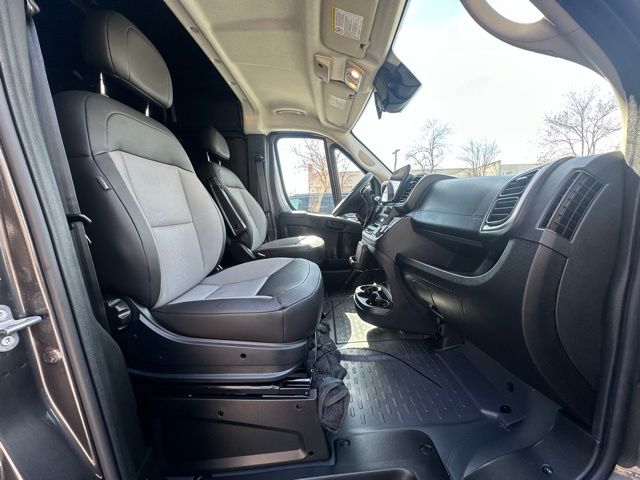 2025 Ram ProMaster 2500 Cargo Van photo 29