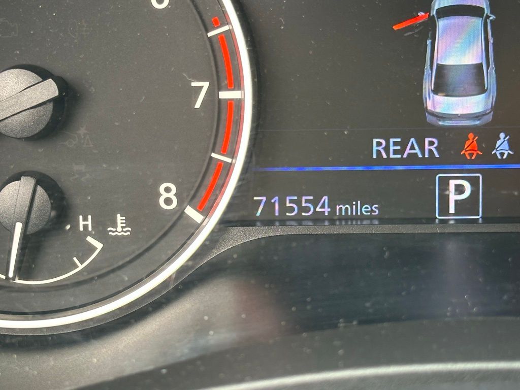 2023 Nissan Altima 2.5 SV photo 10