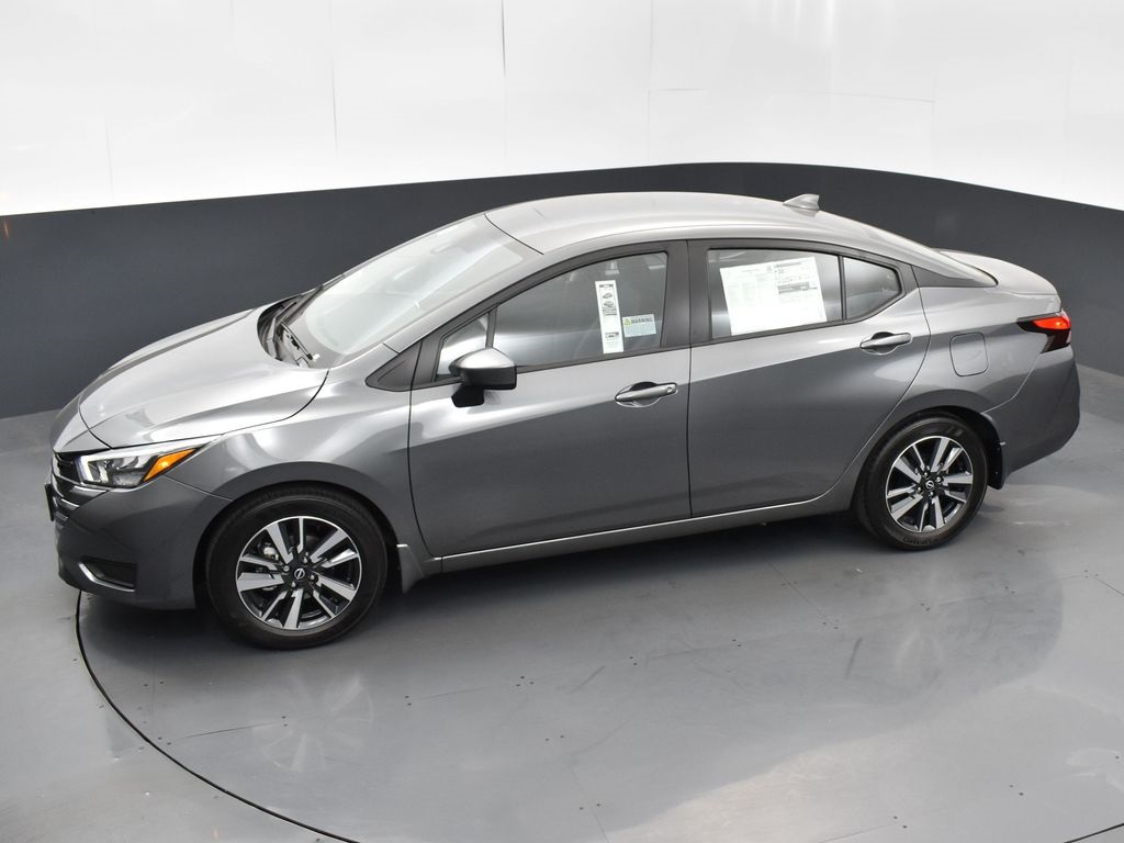 2025 Nissan Versa 1.6 SV photo 43