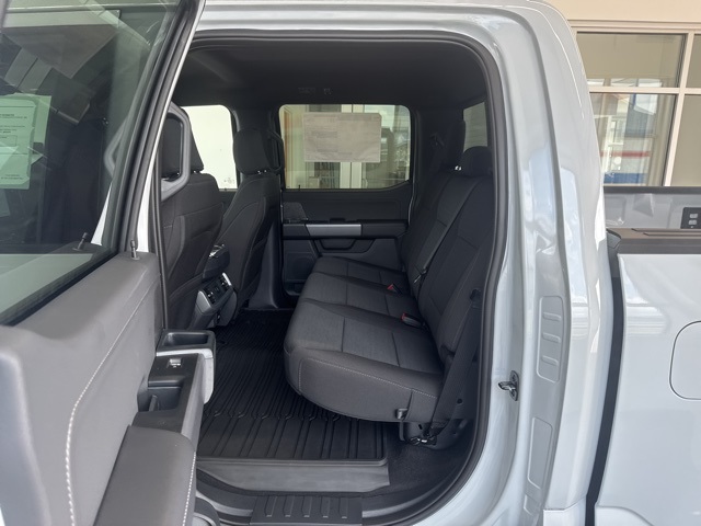 2025 Ford F-150 XLT photo 34