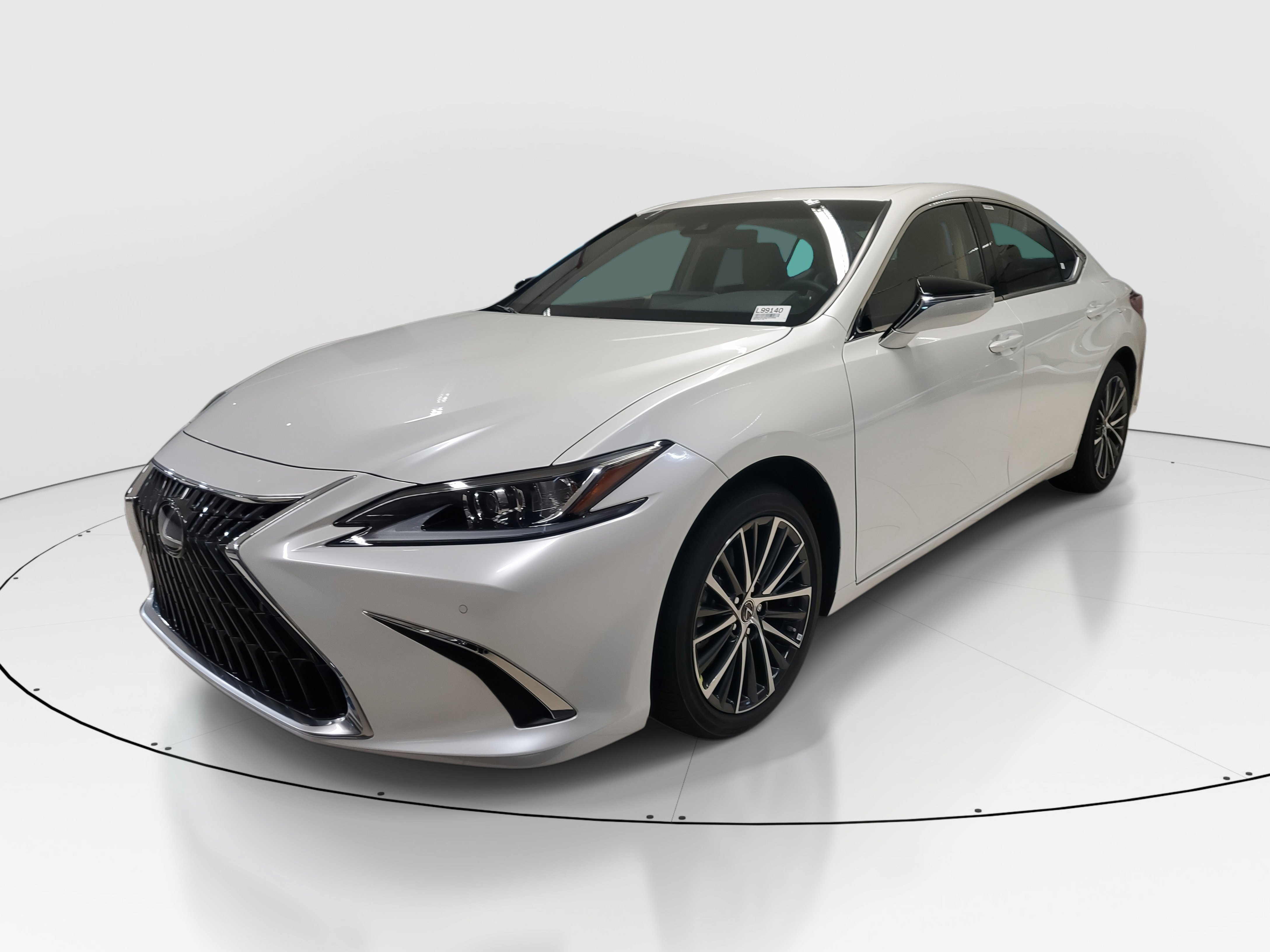 2025 Lexus ES 350 photo 3