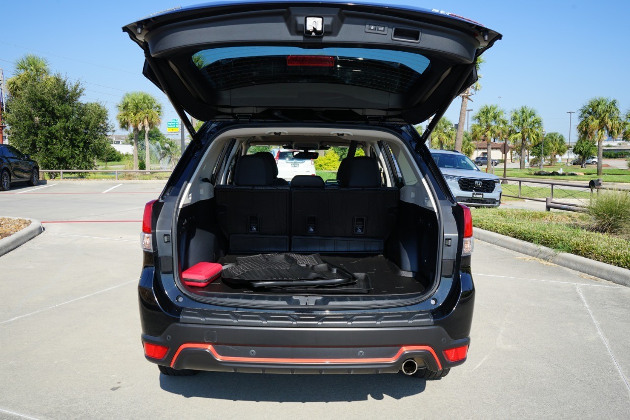 2022 Subaru Forester Sport photo 33