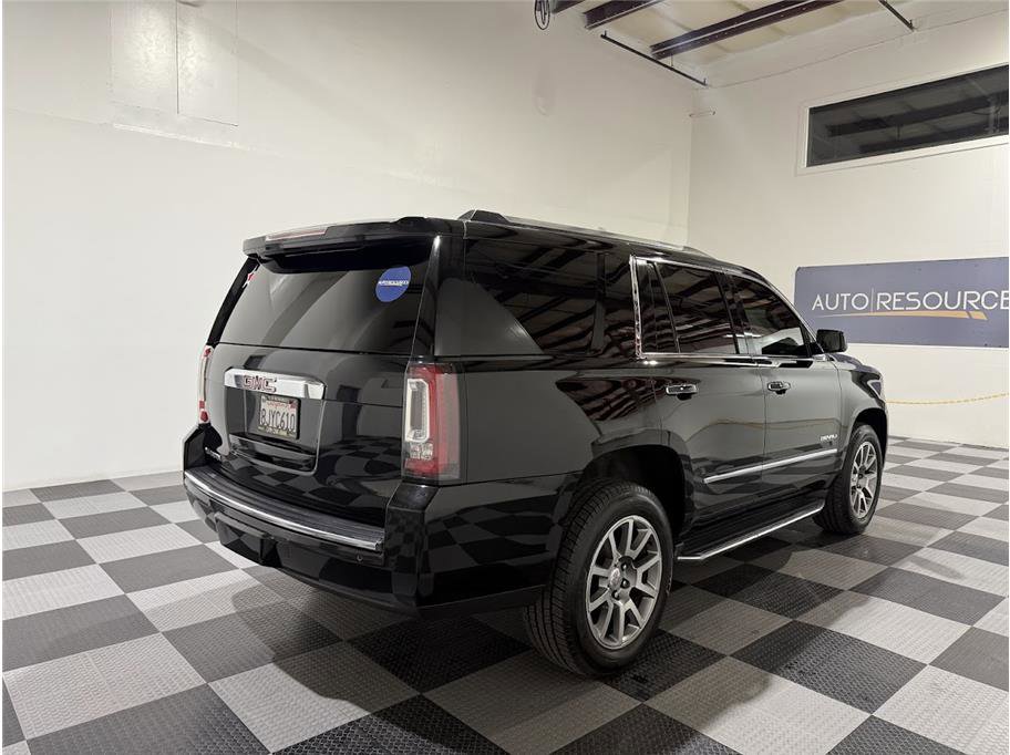2016 Gmc Yukon Denali photo 5