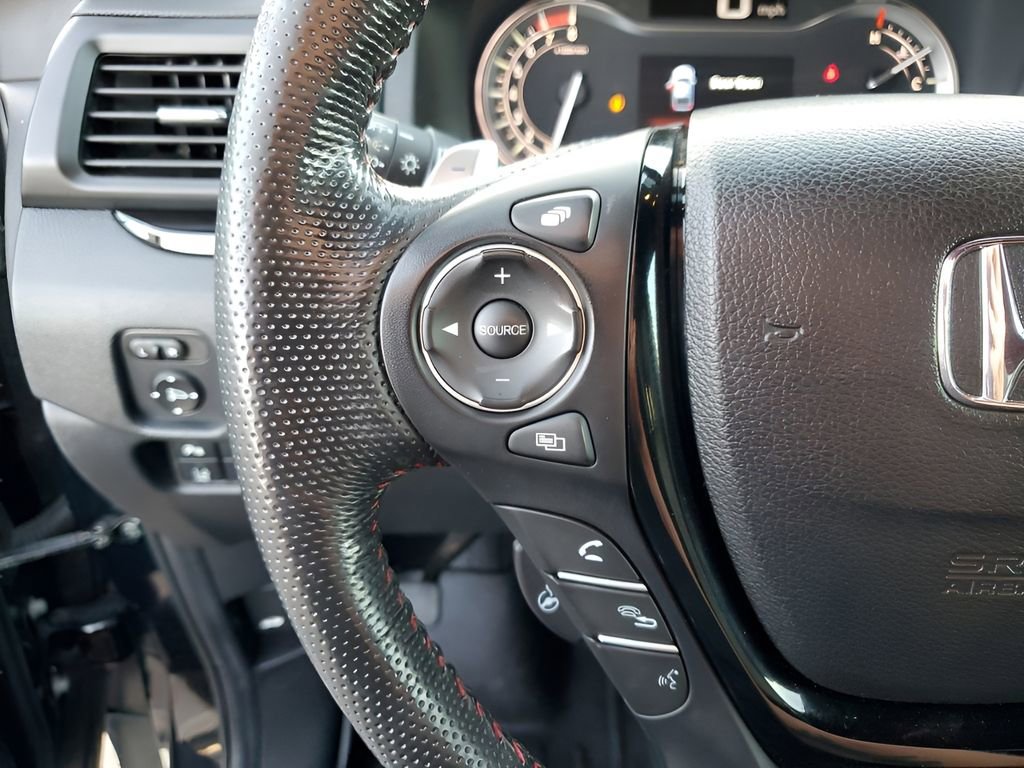 2021 Honda Ridgeline Black Edition photo 33