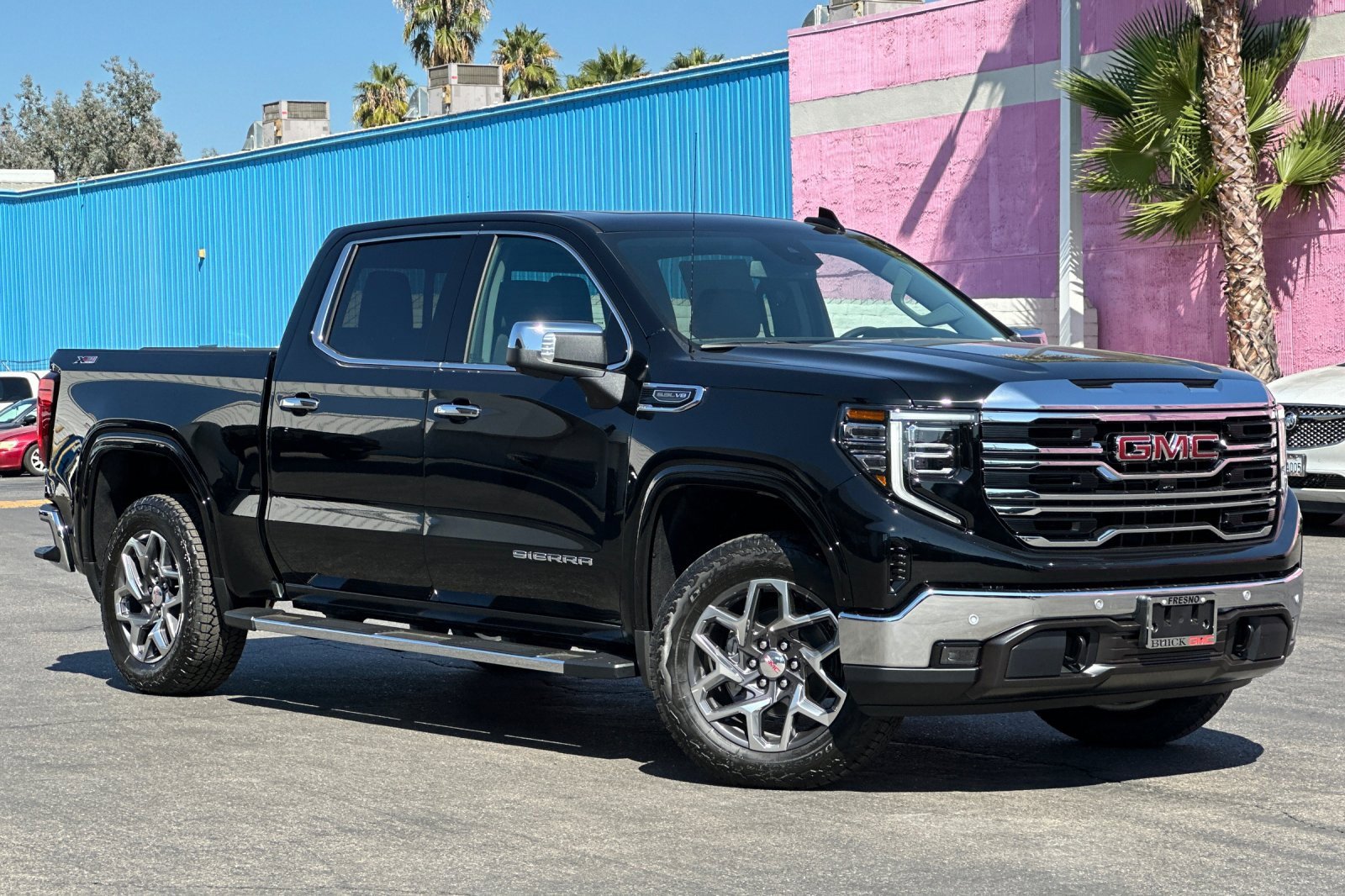 2026 Gmc Sierra 1500 SLT photo 2
